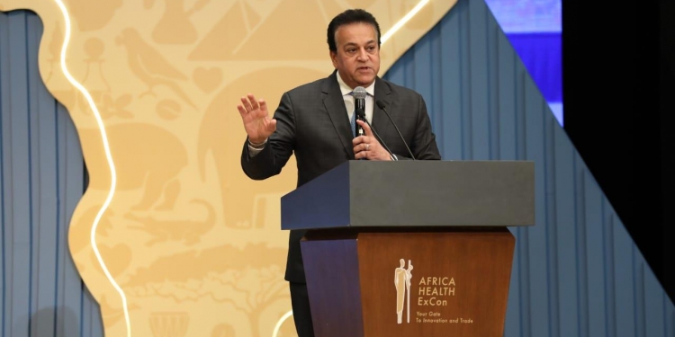 عبد الغفار: بدعم السيسي أنشأنا 40 جامعة تضم 400 كلية خلال 5 سنوات