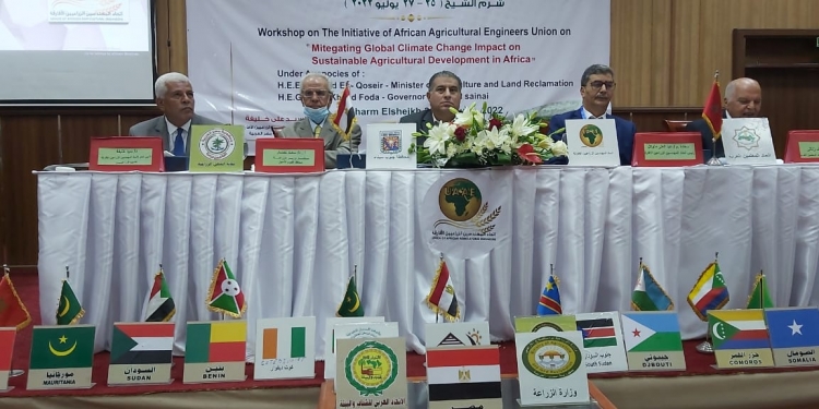 نقيب المعلمين: التعليم أحد العوامل الحاسمة في معالجة قضية تغير المناخ