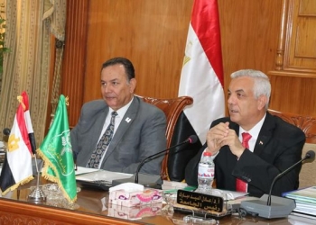 رئيس جامعة المنوفية يرأس لجنة ترشيح المتقدمين لمنصب عميد كلية التربية الرياضية