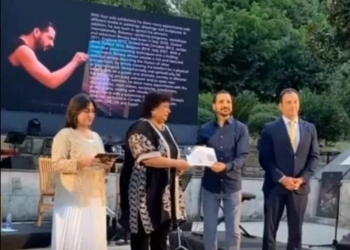 مدرس بفنون جميلة اسكندرية يحصل علي جائزة الدولة للابداع 2022