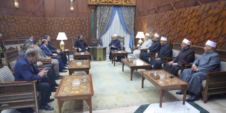 الكنيسة السريانية الأرثوذكسية تهنئ الإمام الأكبر بعيد الأضحى المبارك