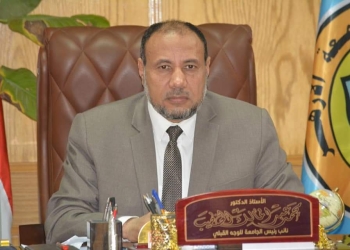 ﻿نائب رئيس جامعة الأزهر يجتمع بعمداء كليات فرع الوجه القبلي بأسيوط