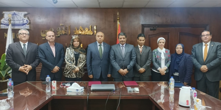 تعاون بين القومي لعلوم البحار وهيئة الطاقة الذرية