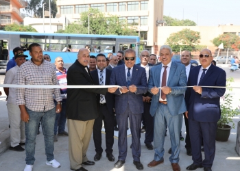 رئيس جامعة الأزهر يفتتح بوابة كلية الطب بعد تطويرها وتجديدها