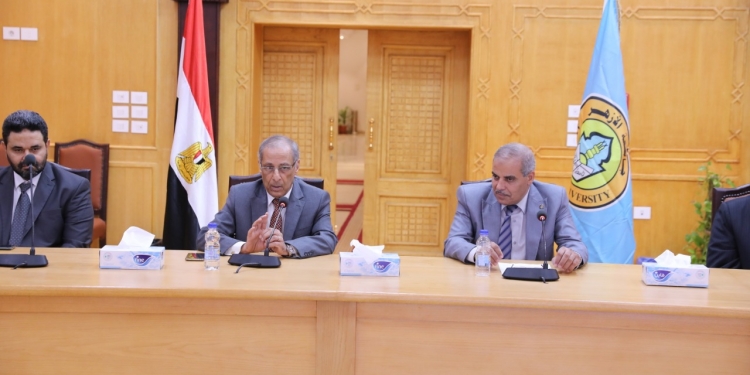 رئيس وكالة الفضاء المصرية يشيد بجهود جامعة الأزهر في الجمهورية الجديدة