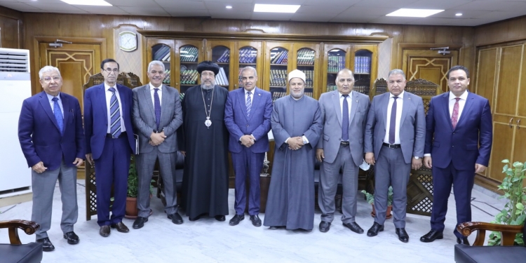 ﻿رئيس جامعة الأزهر يستقبل الأنبا أرميا تأكيدا على روح الأخوة الإنسانية