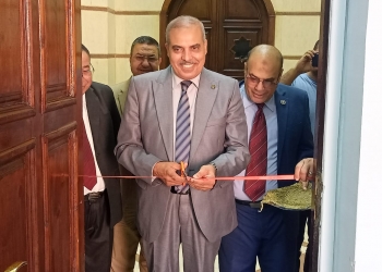﻿رئيس جامعة الأزهر يفتتح وحدة الإرشاد الأكاديمي والتدريب بكلية اللغة العربية