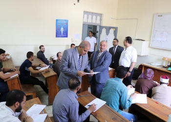 ﻿رئيس جامعة الأزهر يتفقد لجان امتحانات الدراسات العليا بقطاع اللغة العربية