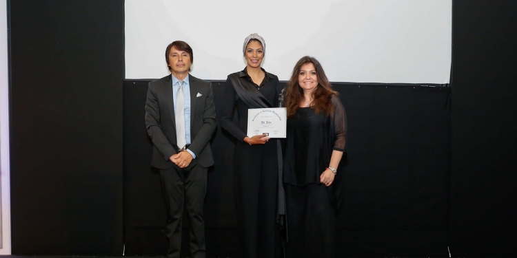 مؤسسة “عالية” تكرم على زين نجم منتخب كرة اليد ونجوم ريادة الأعمال فى اسبانيا