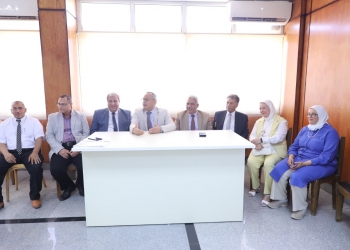 ﻿نائب رئيس جامعة الأزهر يفتتح دورة تدريبية لأطباء طب الطوارئ والحالات الحرجة بكليات الطب