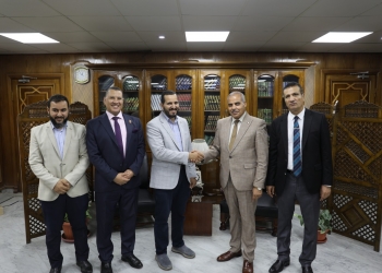 ﻿رئيس جامعة الأزهر يشيد بجهود المراكبي صاحب الإنجاز العلمي في مجال أبحاث علاج السرطان