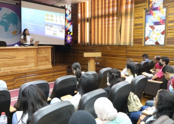 جامعة القاهرة تنظم تدريبات للطلبة على نموذج محاكاة لمؤتمر الدول الأطراف لاتفاقية تغير المناخ COP27