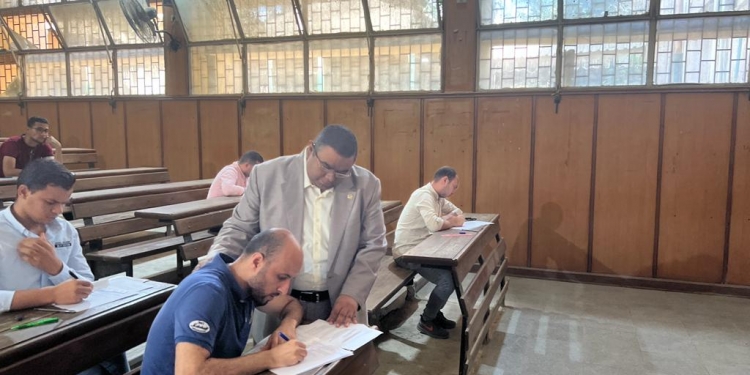 جامعة الأزهر انتظام امتحانات الدراسات العليا بكلية العلوم في أسبوعها الثاني