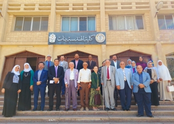 ﻿هندسة الأزهر تقوم بمناقشة مشاريع التخرج وتشمل تحقيق التنمية المستدامة