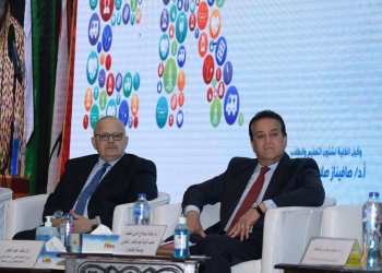وزير التعليم العالي ورئيس جامعة القاهرة يفتتحان مؤتمر طوارئ طب القاهرة