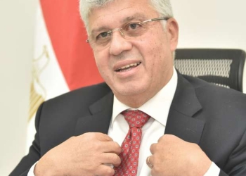 محمد أيمن عاشور وزير التعليم العالي والبحث العلمي.. السيرة الذاتية
