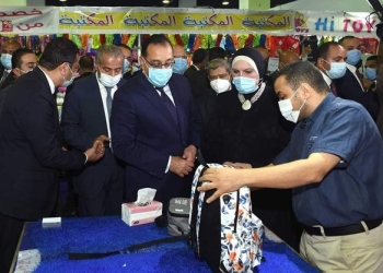 أمهات مصر: ارتفاع أسعار الكتب الخارجية 30% عن العام الماضي وتبادل مستلزمات المدارس حل لغير القادرين 