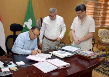 احالة مدير مدرسة و111 من العاملين فيها بالشرقية للتحقيق