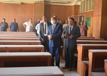  حريق محدود بكلية التجارة جامعة بني سويف دون وقوع خسائر