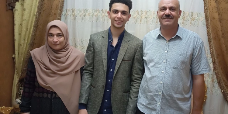 أوائل الثانوية العامة 2022.. الثاني علمي علوم: كنت أذاكر 5 ساعات يوميًا وسألتحق بالطب