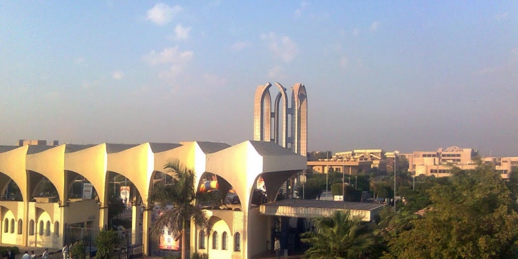 تنسيق الكليات 2022.. تفاصيل برنامج إدارة المشروعات والتشييد المستدام بهندسة حلوان