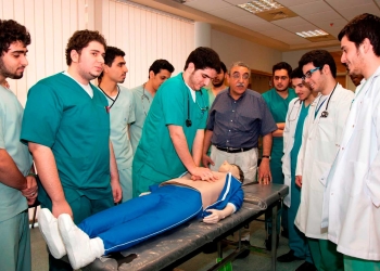 كليات الطب الخاصة في مصر.. المصروفات الدراسية وخطوات التقديم