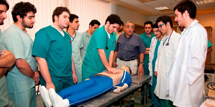 كليات الطب الخاصة في مصر.. المصروفات الدراسية وخطوات التقديم