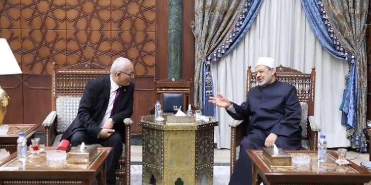 ﻿المجلس الأعلى للأزهر يقدم التهنئة للدكتور رضا حجازي بمناسبة توليه وزيرا للتربية والتعليم