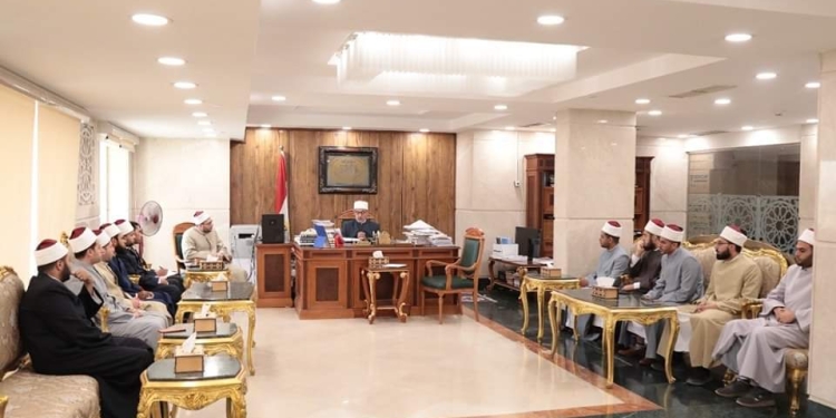 أمين «البحوث الإسلامية» يناقش مع شباب الباحثين بالمجمع خطة الإنتاج العلمي خلال المرحلة المقبلة