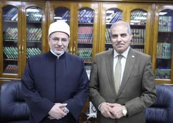 ﻿رئيس جامعة الأزهر الجديد يوجه الشكر للمحرصاوي لجهوده في سبيل نهضة الجامعة بمختلف القطاعات
