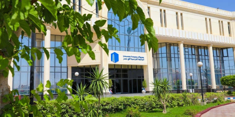 الجامعة الفرنسية بمصر (UFE) تمنح درجة البكالوريوس من جامعة السوربون الجديدة في ٣ سنوات