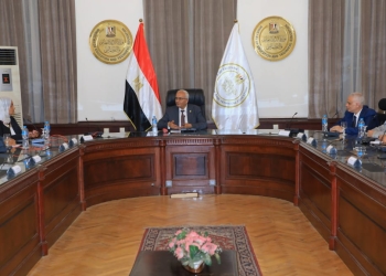 تشكيل لجنة لاكتشاف الموهوبين بين طلاب المدارس