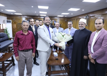 ﻿رئيس جامعة الأزهر يعلن دعمه الكامل لجميع الأنشطة الطلابية