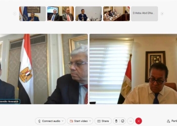 وزراء الصحة والتعليم العالي والاتصالات يتابعون منظومة العمل بمبادرة التشخيص عن بعد