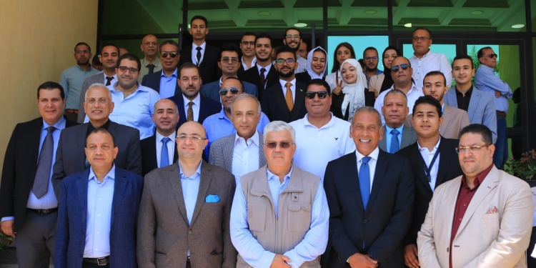 وزير التعليم العالي يتفقد كليات جامعة النهضة ببني سويف