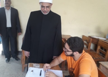 ﻿رئيس جامعة الأزهر يتفقد امتحانات الدور الثاني للشهادة الثانوية الأزهرية بمدينة نصر