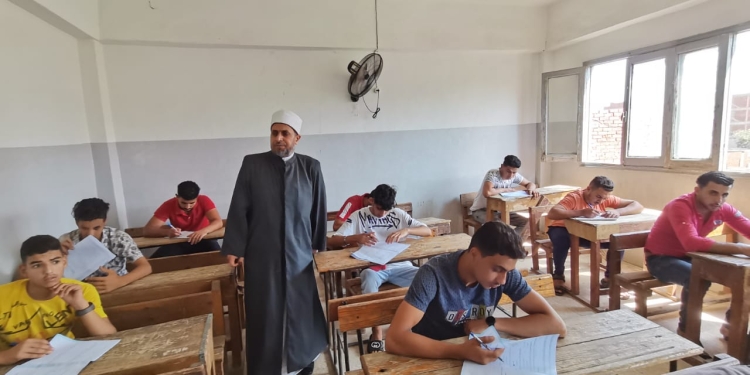 الشرقية الأزهرية : الهدوء والانتظام يسود ختام امتحانات الدور الثاني للثانوية الأزهرية 2022