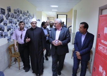 ﻿رئيس جامعة الأزهر يتفقد لجان اختبارات القدرات بكلية اللغات والترجمة