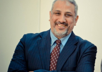 أستاذ بكلية الهندسة بالجامعة البريطانية يطرح مبادرة لعودة الآثار المنهوبة