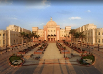 الجامعة البريطانية في مصر.. عقول مصرية بتعليم المملكة المتحدة