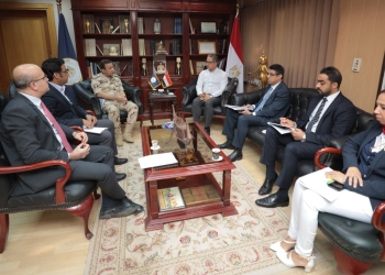 ﻿وزير السياحة والآثار يواصل اجتماعاته لمتابعة مستجدات الأعمال بالمتحف المصري الكبير