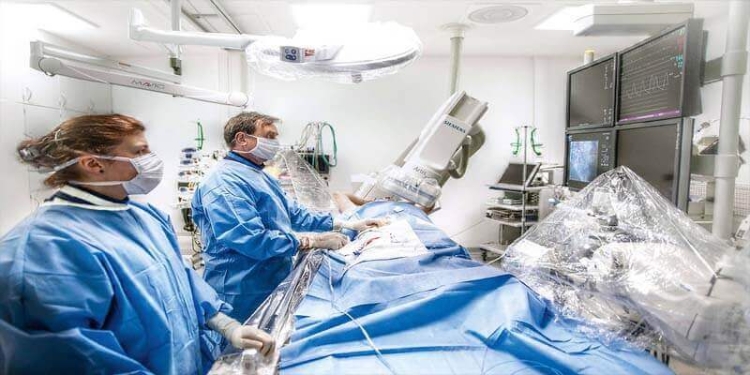 كليات الطب الخاصة في مصر.. المصروفات الدراسية وخطوات التقديم