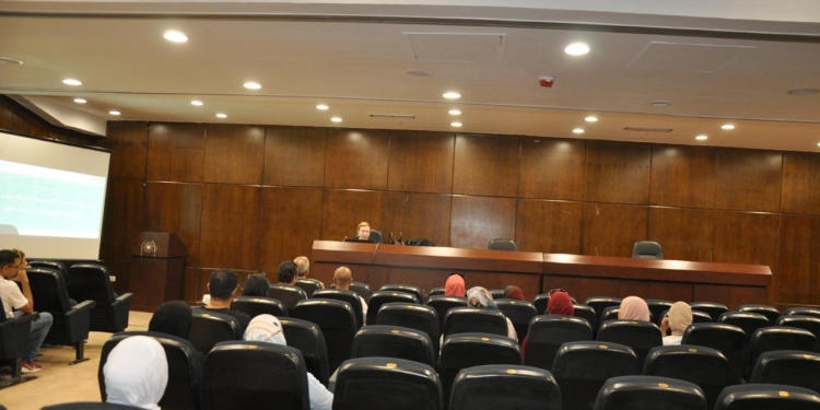 جامعة حلوان تعقد ندوة عن “التحديات البيئية ومتطلبات العمل المناخي”