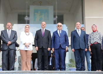 محافظ الإسكندرية يستقبل وزير التعليم لمناقشة استعدادات استقبال العام الدراسي الجديد