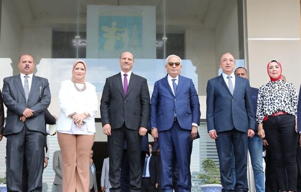 محافظ الإسكندرية يستقبل وزير التعليم لمناقشة استعدادات استقبال العام الدراسي الجديد
