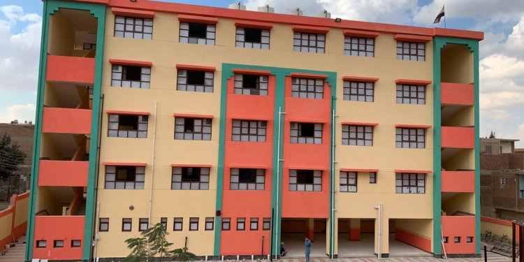 الجيزة تستقبل العام الدراسي الجديد بـ33 مدرسة بتكلفة 235 مليون جنية