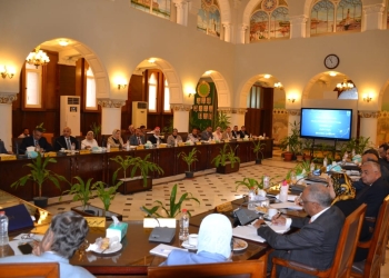 1000 منحة لطلبة دبلومات الدراسات العليا بكلية حقوق الإسكندرية 