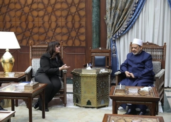 ﻿شيخ الأزهر يستقبل وزيرة الهجرة ويناقشان سبل دعم المصريين بالخارج