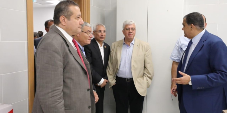 وزير التعليم العالي يتفقد عددًا من المنشآت الجديدة بجامعة دراية بالمنيا