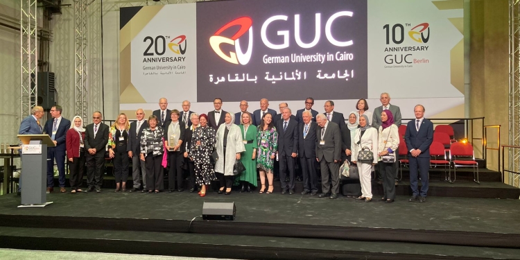 مساعد وزير الخارجية الألمانية: GUC انجح نموذج للجامعات ثنائية القومية